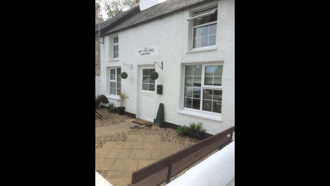 Llandyfrydog The Old Shopヴィラ エクステリア 写真